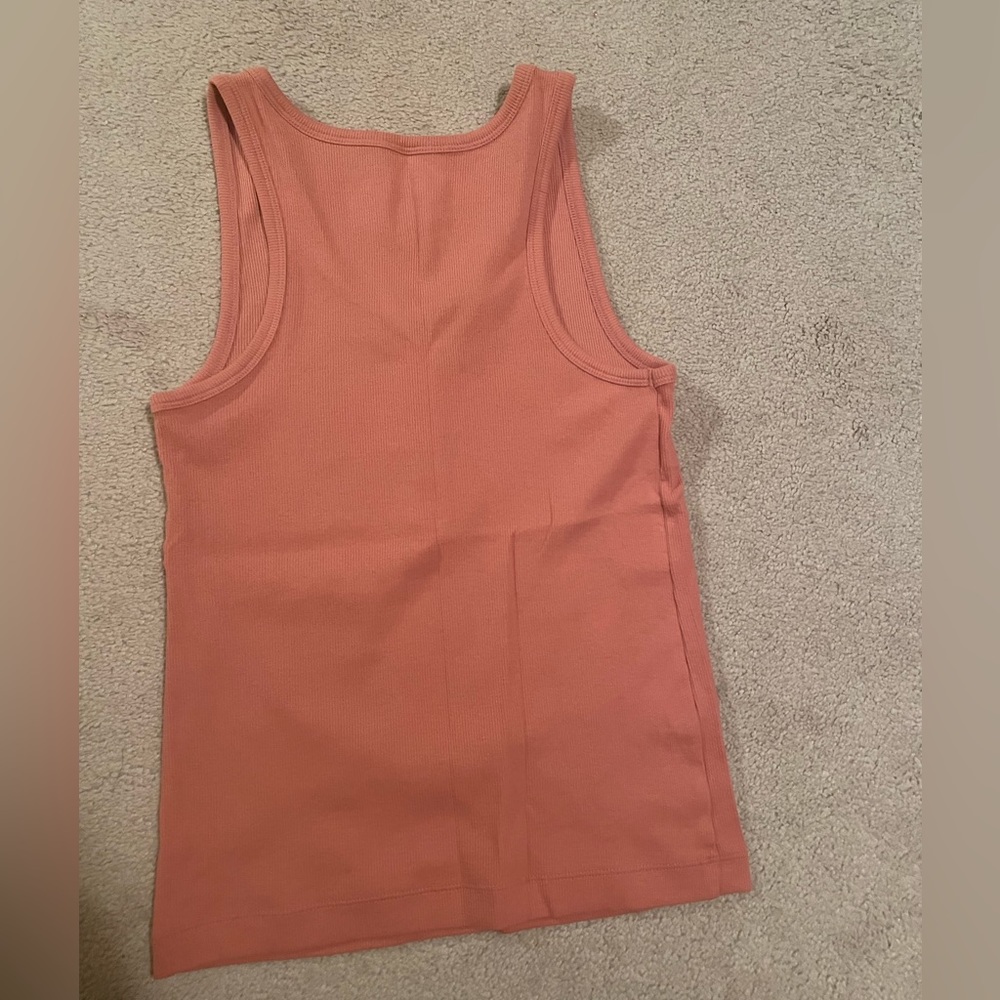 LOFT button tank - Picture 2 of 3